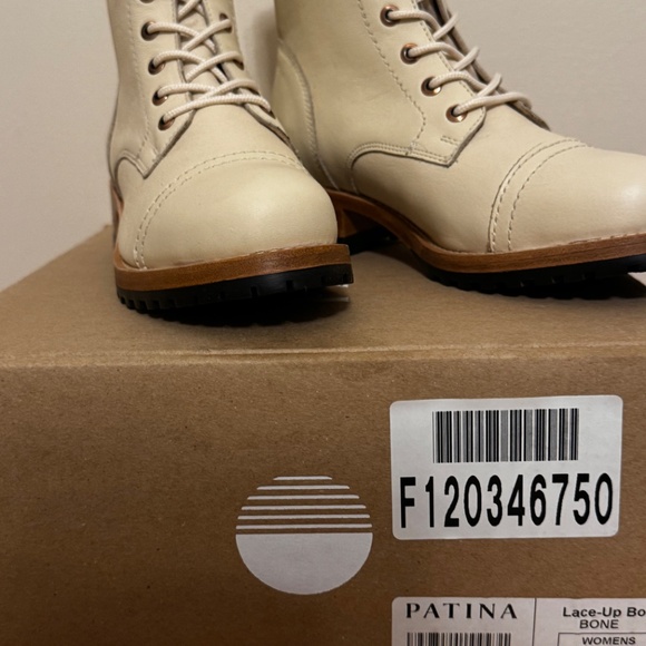 Lace Up Combat Boots NWT Portland Leather - Picture 2 of 3